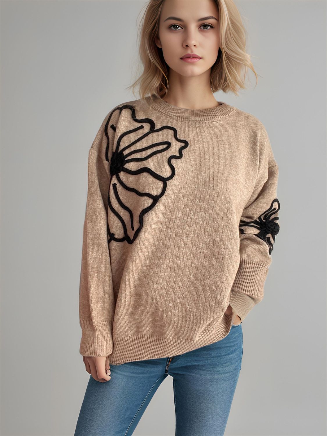 Chic Flower Round Neck Long Sleeve Sweater