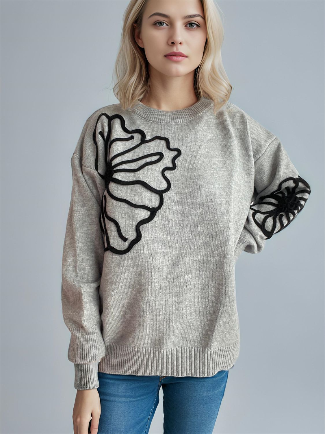 Chic Flower Round Neck Long Sleeve Sweater
