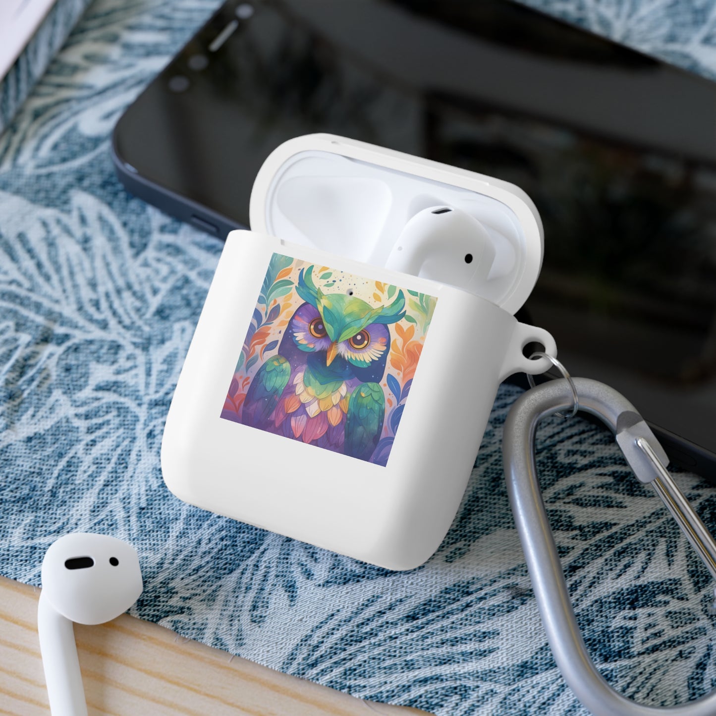 Cute Owl Color Print Unisex Travel AirPods and AirPods Pro Case Cover