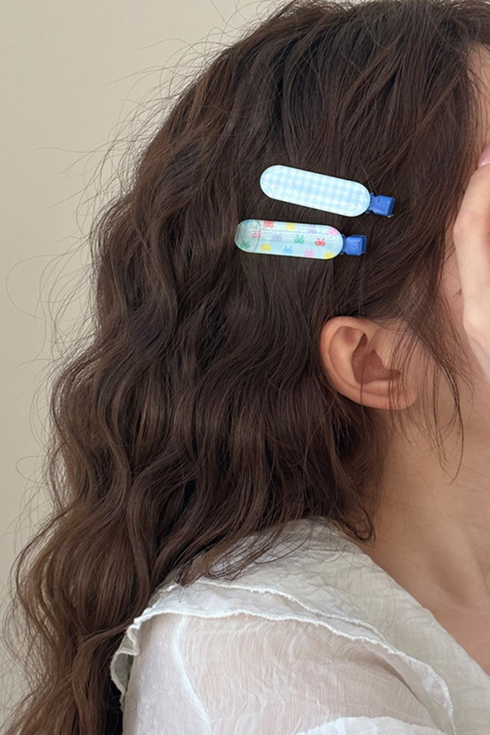 2-Piece Chic Acrylic Hair Pins