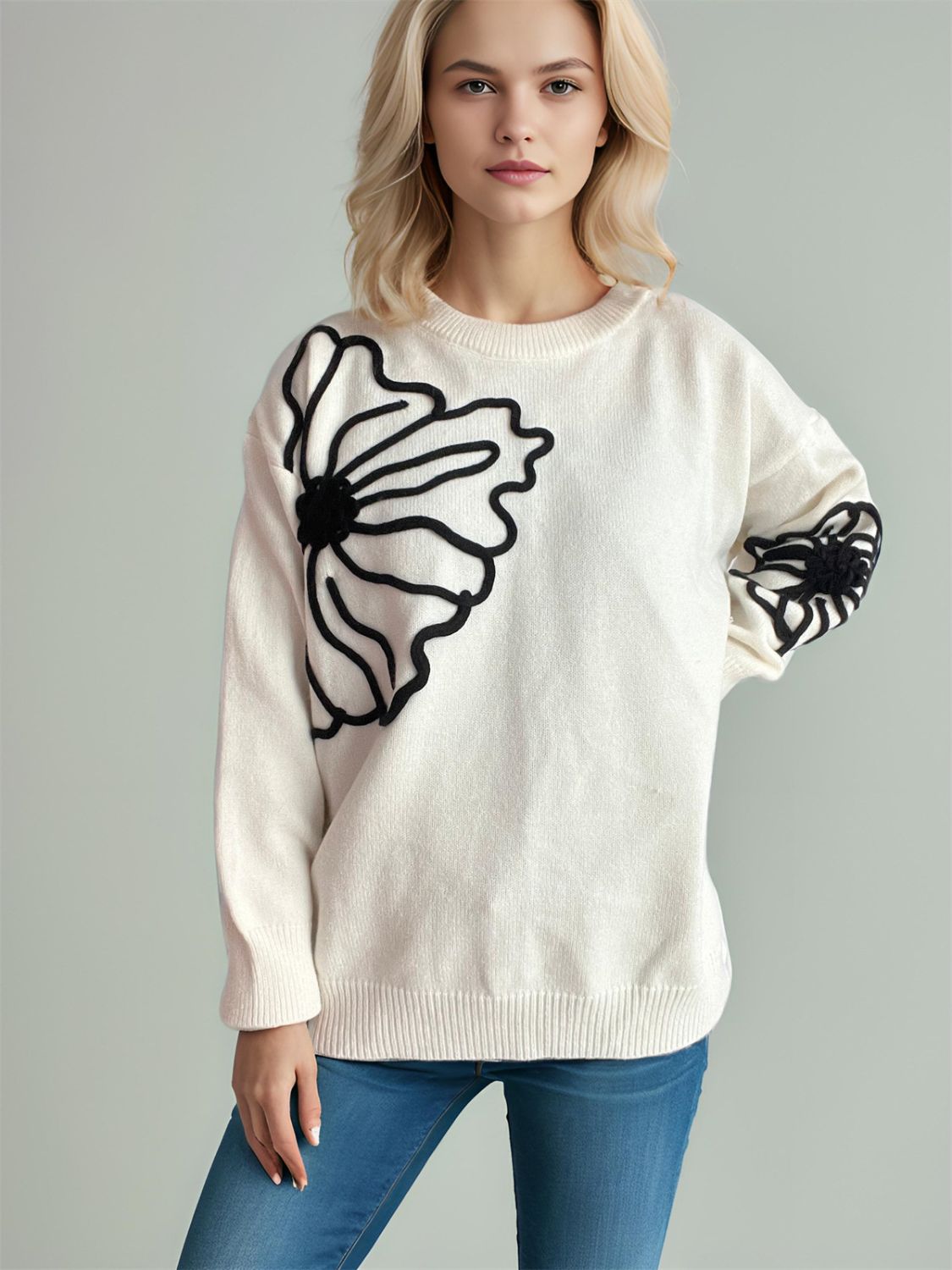 Chic Flower Round Neck Long Sleeve Sweater