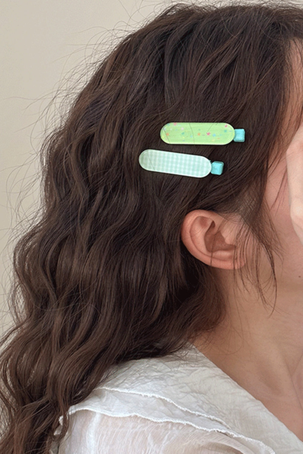 2-Piece Chic Acrylic Hair Pins
