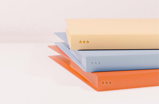 Minimal books pastel