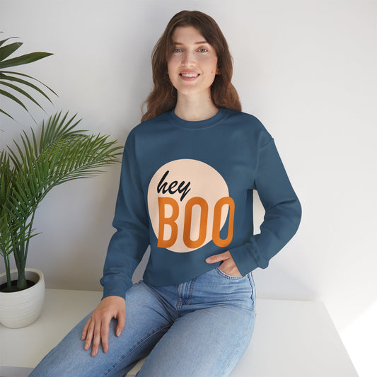 Hey Boo Halloween Print Chic Unisex Heavy Blend™ Crewneck Sweatshirt